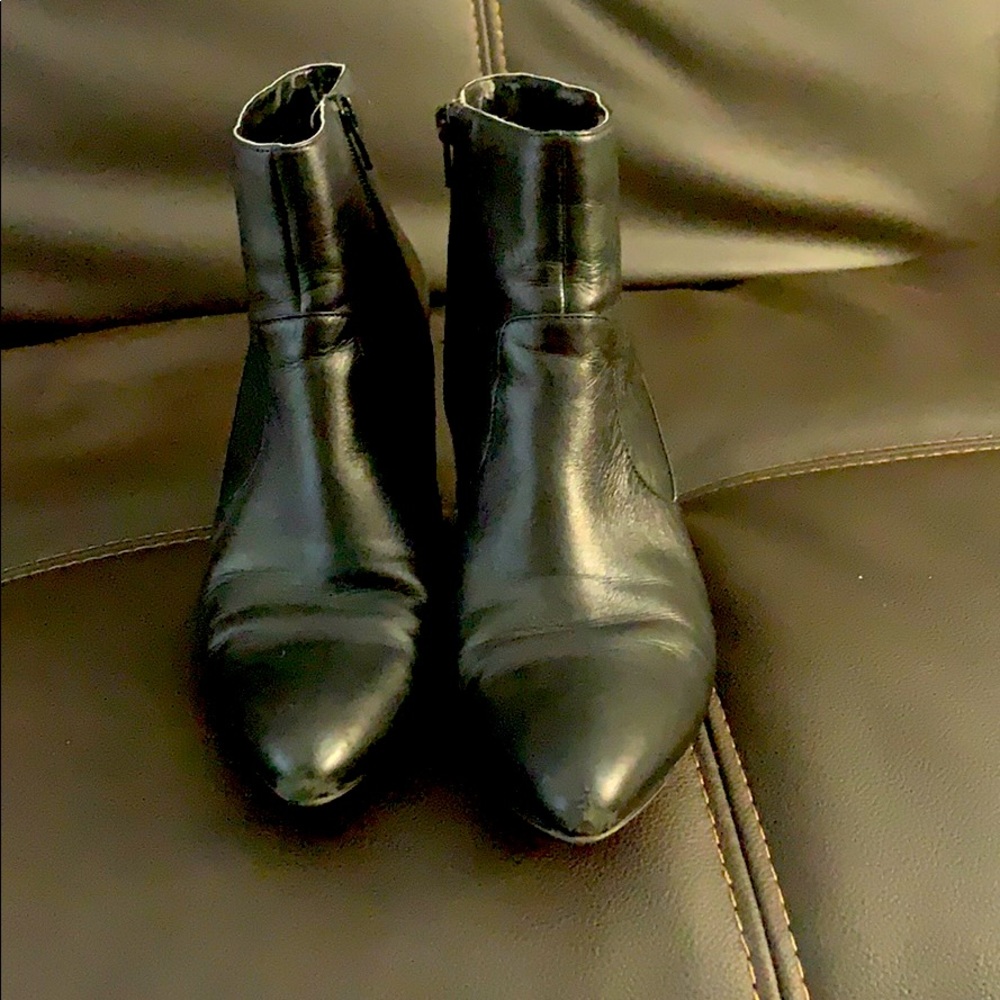 Black boots